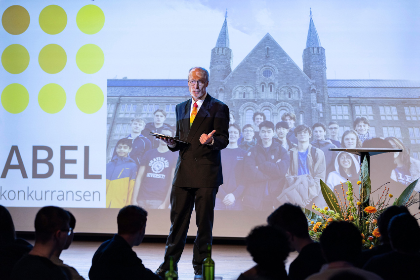 Bjørn Ian Dundas, leder av Norsk matematisk forening